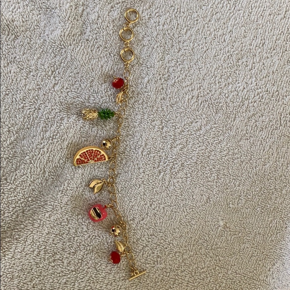 Charm bracelet